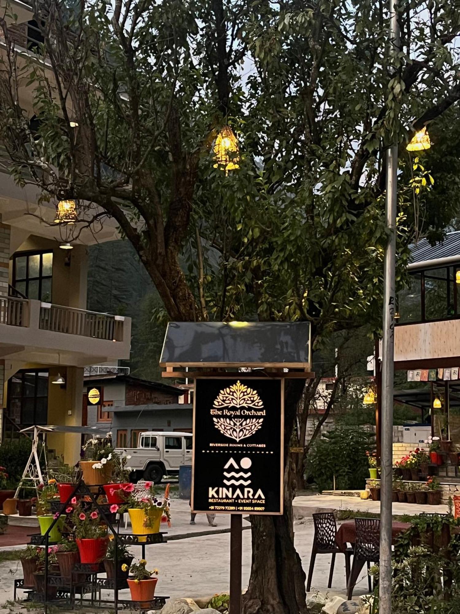 The Royal Orchard Kasol Hotel ภายนอก รูปภาพ